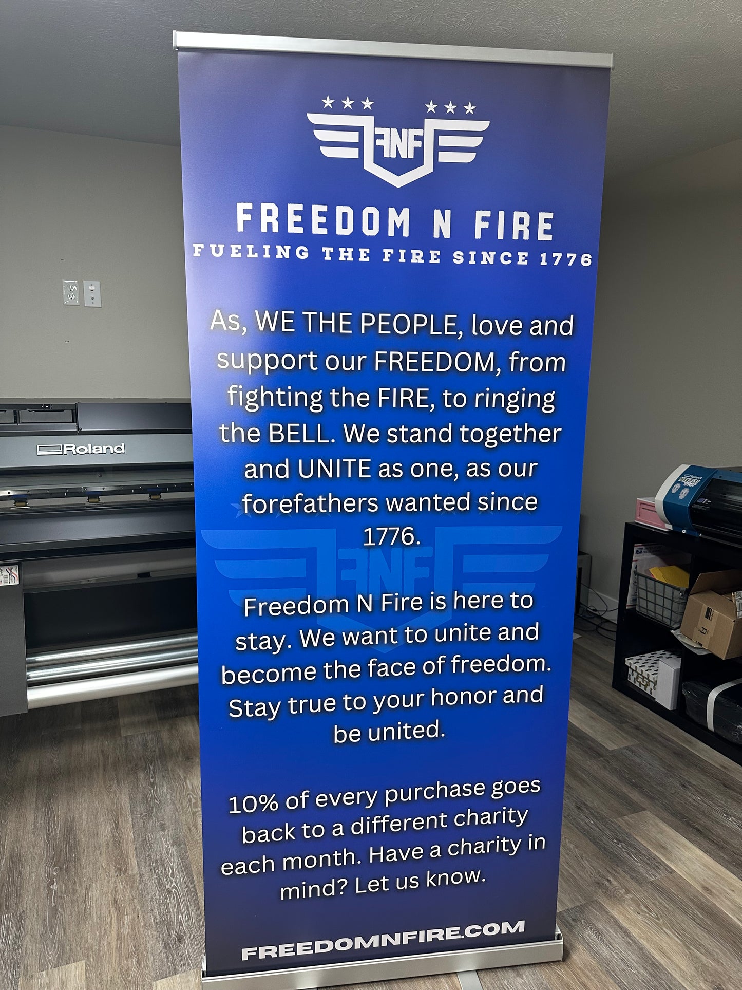 Custom Retractable Banners 33"